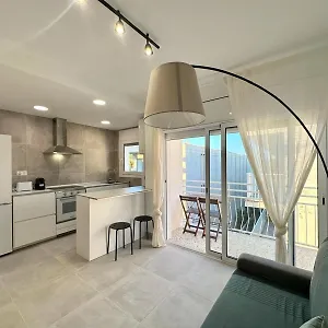  Apartamento Sea Views Sanatori Beach, Barcelona España