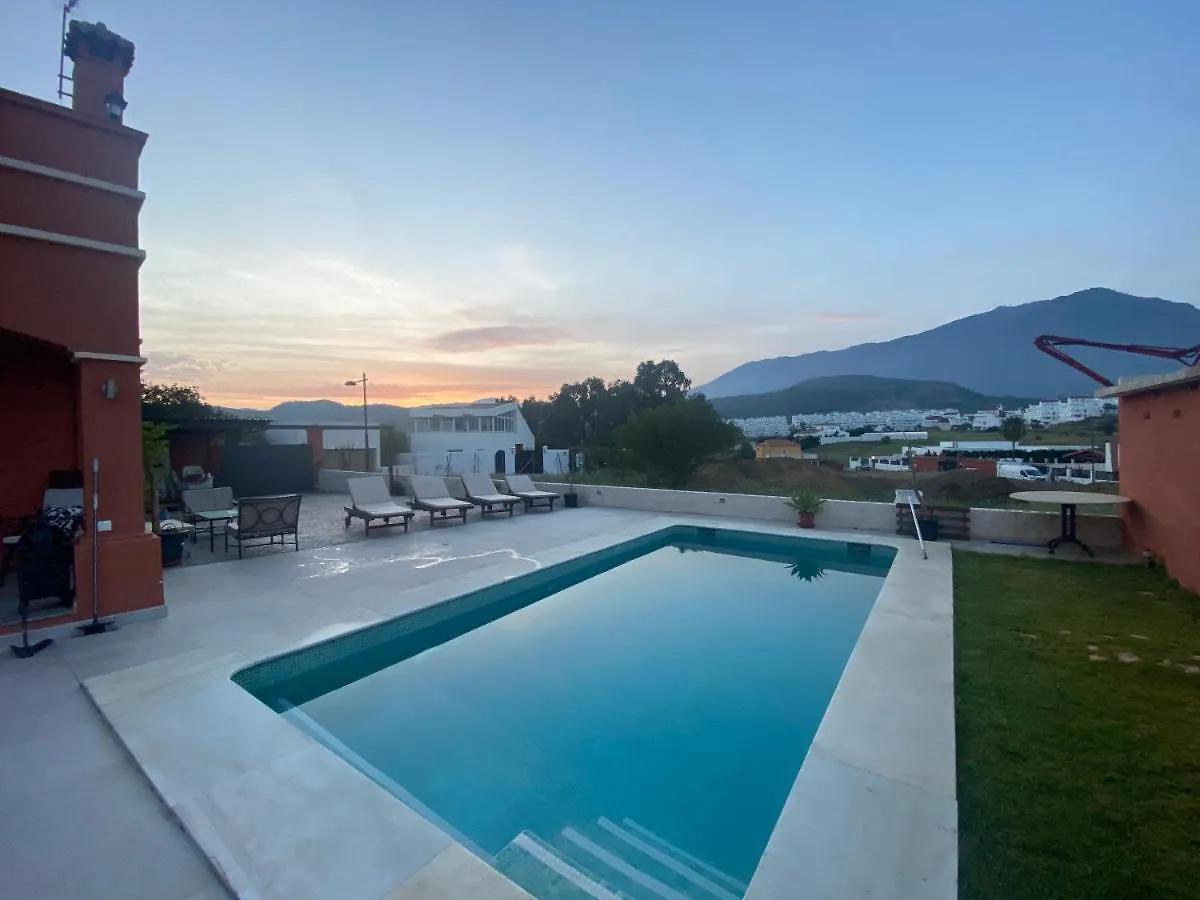 Casa Delfina contacts